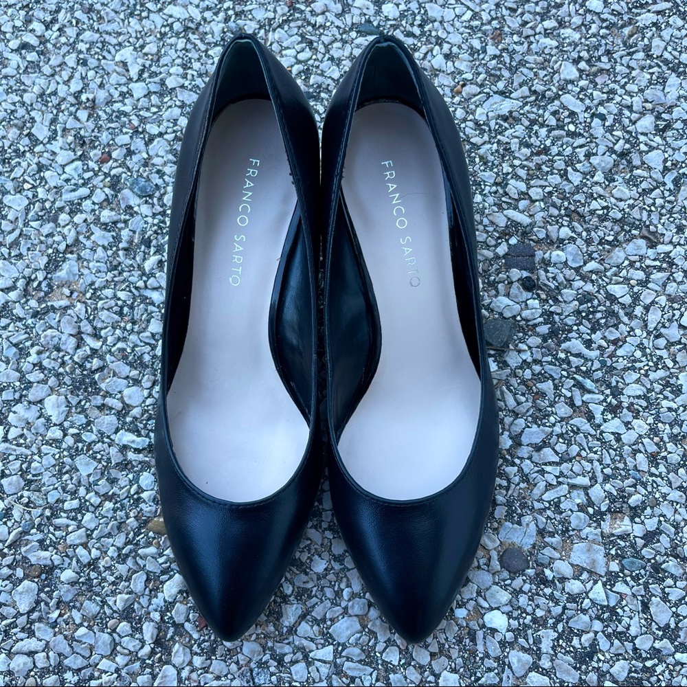 Franco Sarto Black Leather Wedge Size 8 M Woman’s